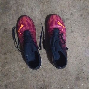 ULTRA 3.4 TT Men's Soccer Cleats